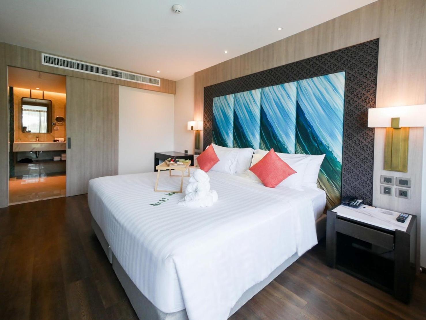 Skyview Resort Phuket Patong Beach Zewnętrze zdjęcie Deluxe Ocean View